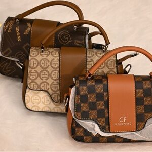 Fashion Bag Small Top-Handle Satchel in Brown